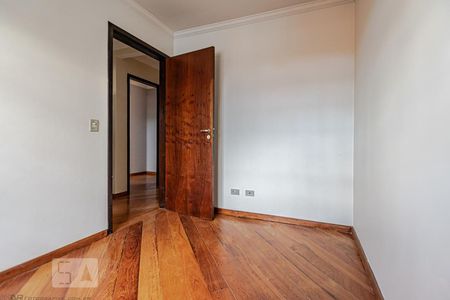Quarto 1 de casa para alugar com 4 quartos, 145m² em Jardim das Américas, Curitiba