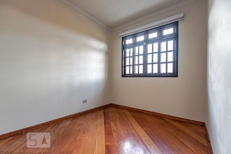 Quarto 1 de casa para alugar com 4 quartos, 145m² em Jardim das Américas, Curitiba