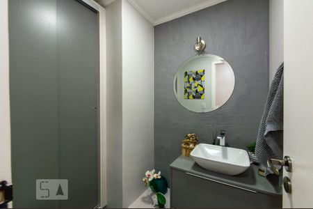 Lavabo de apartamento para alugar com 4 quartos, 135m² em Jardim Itapeva, São Paulo