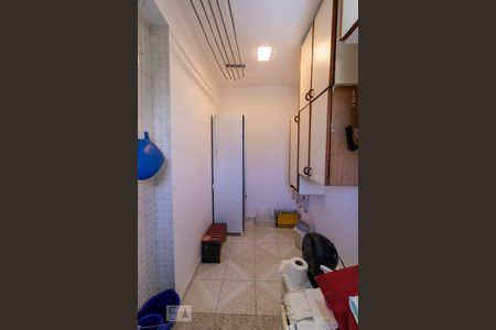 Apartamento para alugar com 100m², 1 quarto e 2 vagas Apartamento para alugar com 100m², 1 quarto e 2 vagasÁrea de Serviço