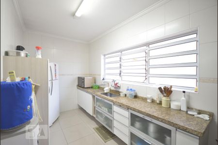 Casa para alugar com 300m², 3 quartos e 2 vagas Casa para alugar com 300m², 3 quartos e 2 vagasCozinha