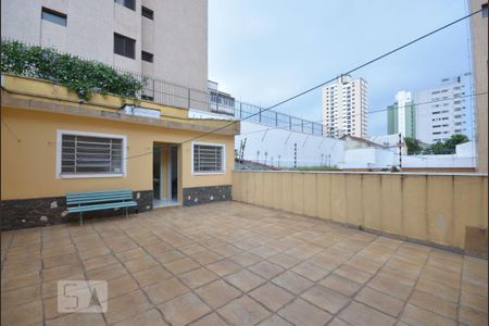 Casa para alugar com 300m², 3 quartos e 2 vagas Casa para alugar com 300m², 3 quartos e 2 vagasArea Externa