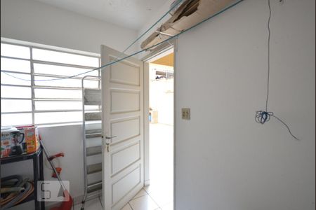 Casa para alugar com 300m², 3 quartos e 2 vagas Casa para alugar com 300m², 3 quartos e 2 vagasQuarto de Serviço