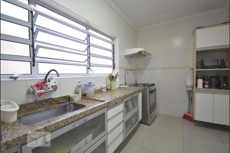 Casa para alugar com 300m², 3 quartos e 2 vagas Casa para alugar com 300m², 3 quartos e 2 vagasCozinha