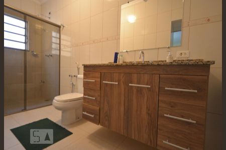 Casa para alugar com 300m², 3 quartos e 2 vagas Casa para alugar com 300m², 3 quartos e 2 vagasSuite Quarto 1
