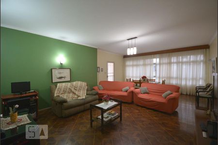 Sala de casa para alugar com 3 quartos, 300m² em Ipiranga, São Paulo