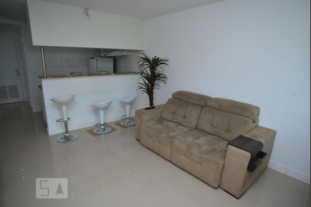 Dormitório de kitnet/studio à venda com 1 quarto, 40m² em Centro, Rio de Janeiro