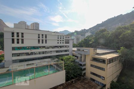 Vista do Quarto de kitnet/studio para alugar com 1 quarto, 25m² em Laranjeiras, Rio de Janeiro