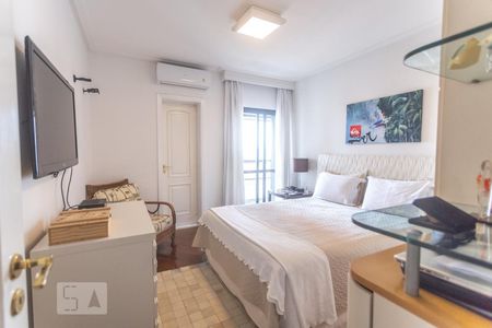 Apartamento à venda com 460m², 5 quartos e 5 vagas Apartamento à venda com 460m², 5 quartos e 5 vagasSuíte 1