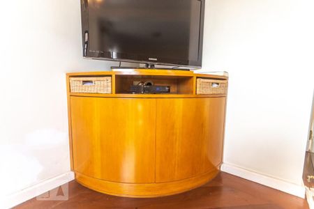 Apartamento à venda com 460m², 5 quartos e 5 vagas Apartamento à venda com 460m², 5 quartos e 5 vagasBalcão