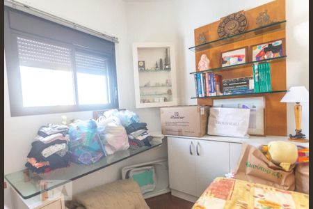 Apartamento à venda com 460m², 5 quartos e 5 vagas Apartamento à venda com 460m², 5 quartos e 5 vagasQuarto de serviço 2