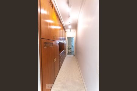 Apartamento à venda com 460m², 5 quartos e 5 vagas Apartamento à venda com 460m², 5 quartos e 5 vagasCorredor 3