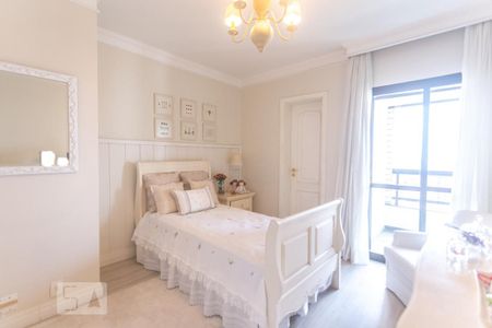 Apartamento à venda com 460m², 5 quartos e 5 vagas Apartamento à venda com 460m², 5 quartos e 5 vagasSuíte 3