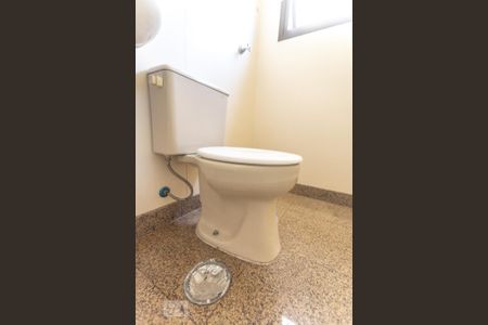 Apartamento à venda com 460m², 5 quartos e 5 vagas Apartamento à venda com 460m², 5 quartos e 5 vagasVaso