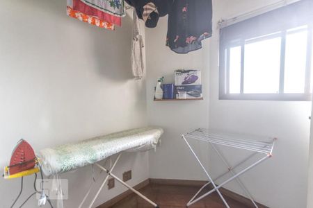 Apartamento à venda com 460m², 5 quartos e 5 vagas Apartamento à venda com 460m², 5 quartos e 5 vagasQuarto de serviço 1
