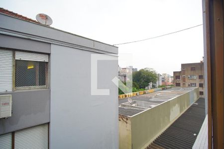 Sala - Vista de apartamento à venda com 2 quartos, 76m² em Jardim Itu-sabará, Porto Alegre