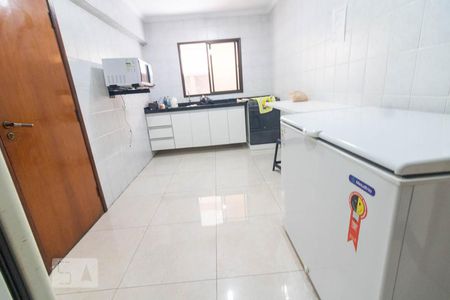 Apartamento à venda com 133m², 3 quartos e 3 vagas Apartamento à venda com 133m², 3 quartos e 3 vagasCozinha do Salão de Festas