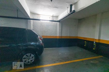 Apartamento à venda com 133m², 3 quartos e 3 vagas Apartamento à venda com 133m², 3 quartos e 3 vagasGaragem