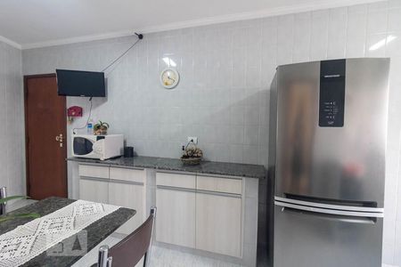 Apartamento à venda com 133m², 3 quartos e 3 vagas Apartamento à venda com 133m², 3 quartos e 3 vagasCozinha