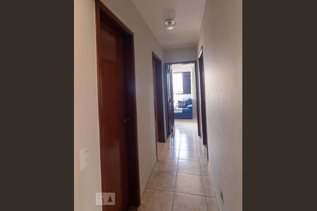 Apartamento à venda com 133m², 3 quartos e 3 vagas Apartamento à venda com 133m², 3 quartos e 3 vagasCorredor