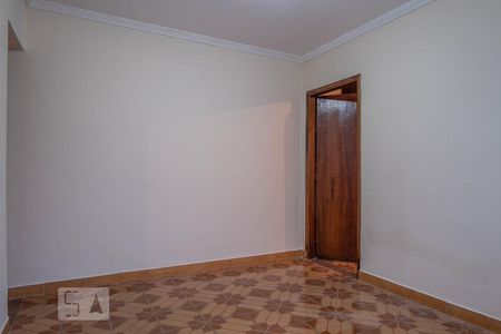 Sala de casa para alugar com 2 quartos, 150m² em Vila Arcádia, São Paulo