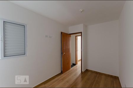 Suíte 1 de casa à venda com 2 quartos, 60m² em Vila Guilhermina, São Paulo