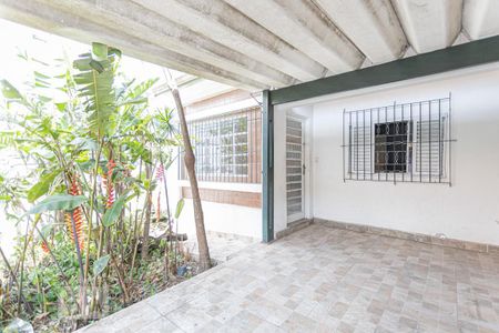 Garagem de casa à venda com 3 quartos, 118m² em Santo Antônio, Osasco