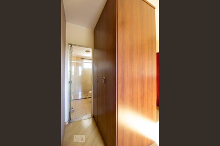 Quarto 2 - Armários de apartamento para alugar com 2 quartos, 70m² em Vila Argos Velha, Jundiaí