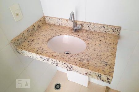 Apartamento à venda com 62m², 3 quartos e 1 vaga Apartamento à venda com 62m², 3 quartos e 1 vagaBanheiro Social