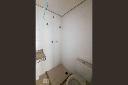 Apartamento à venda com 62m², 3 quartos e 1 vaga Apartamento à venda com 62m², 3 quartos e 1 vagaBanheiro Social