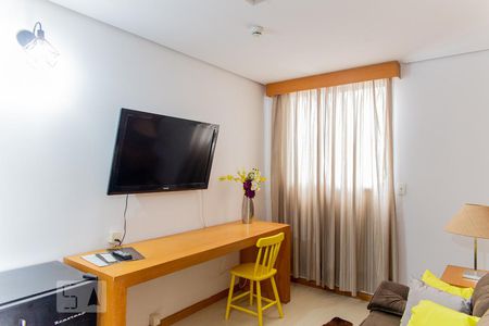 Sala de apartamento para alugar com 1 quarto, 44m² em Centro, Santo André