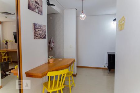 Sala de apartamento para alugar com 1 quarto, 44m² em Centro, Santo André