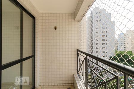 Varanda de apartamento para alugar com 1 quarto, 38m² em Higienópolis, São Paulo