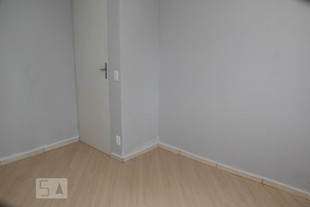 Quarto 1 de casa de condomínio para alugar com 2 quartos, 73m² em Chácara Canta Galo, Cotia