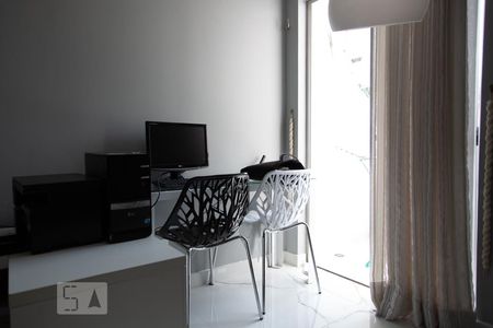 Sala de apartamento para alugar com 2 quartos, 65m² em Itaim Bibi, São Paulo