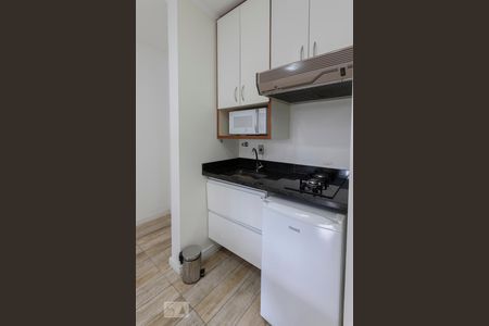 Cozinha de apartamento para alugar com 1 quarto, 52m² em Moema, São Paulo