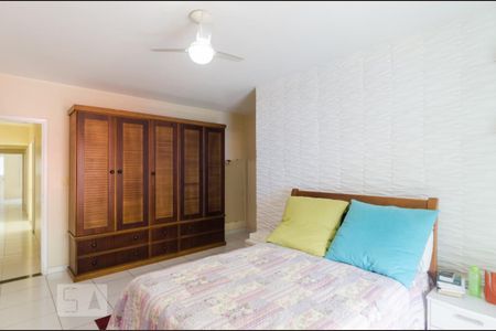 Quarto da suíte de casa à venda com 4 quartos, 350m² em Centro, Diadema