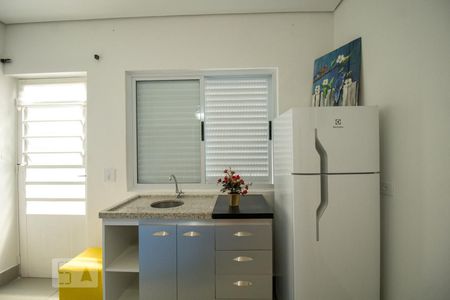 Cozinha de kitnet/studio para alugar com 1 quarto, 20m² em Vila Mariana, São Paulo