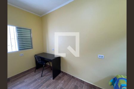 Suíte 2 de casa para alugar com 2 quartos, 46m² em Jardim Rizzo, São Paulo