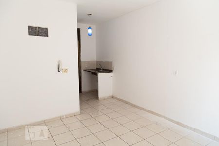 Sala/Cozinha de kitnet/studio para alugar com 1 quarto, 25m² em Liberdade, São Paulo