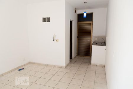 Sala/Cozinha de kitnet/studio para alugar com 1 quarto, 25m² em Liberdade, São Paulo