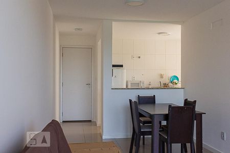 Sala de apartamento para alugar com 3 quartos, 87m² em Recreio dos Bandeirantes, Rio de Janeiro