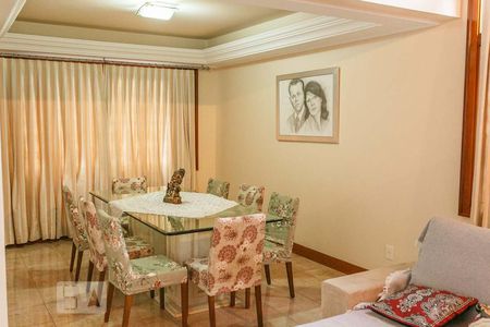 Sala de Jantar de casa para alugar com 4 quartos, 612m² em Medianeira, Porto Alegre