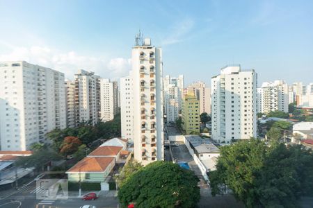 Studio para alugar com 32m², 1 quarto e 1 vaga Studio para alugar com 32m², 1 quarto e 1 vagaVista