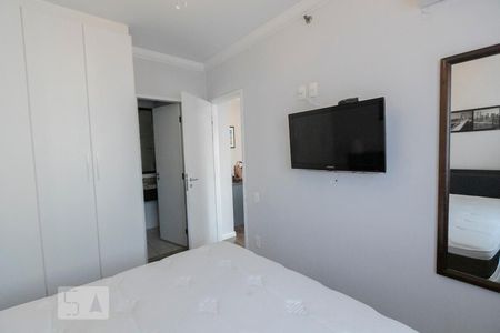 Studio para alugar com 32m², 1 quarto e 1 vaga Studio para alugar com 32m², 1 quarto e 1 vagaQuarto