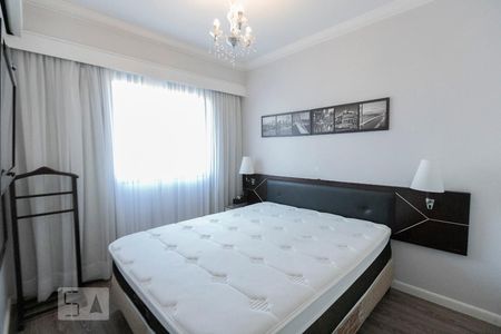 Studio para alugar com 32m², 1 quarto e 1 vaga Studio para alugar com 32m², 1 quarto e 1 vagaQuarto