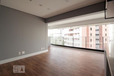 Sala de apartamento para alugar com 3 quartos, 85m² em Vila Olímpia, São Paulo