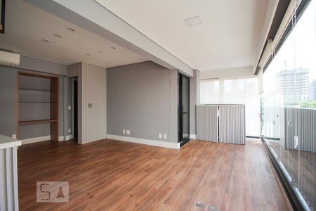 Sala de apartamento para alugar com 3 quartos, 85m² em Vila Olímpia, São Paulo