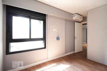 Quarto 1 de apartamento para alugar com 3 quartos, 85m² em Vila Olímpia, São Paulo