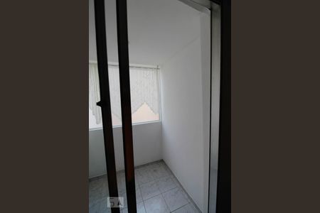 Varanda de apartamento para alugar com 2 quartos, 64m² em Vila Galvão, Guarulhos